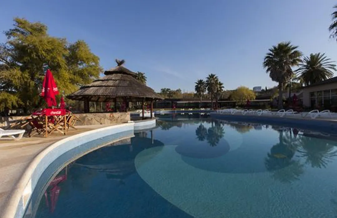 Howard Johnson Marinas & Resort-1